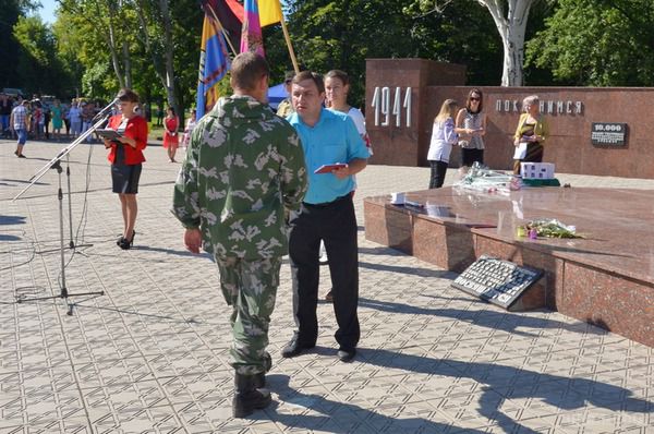 Карта АТО станом на 25 липня. Ситуація на сході країни (карта АТО) станом на 12:00 25 липня 2015 року за даними РНБО України.