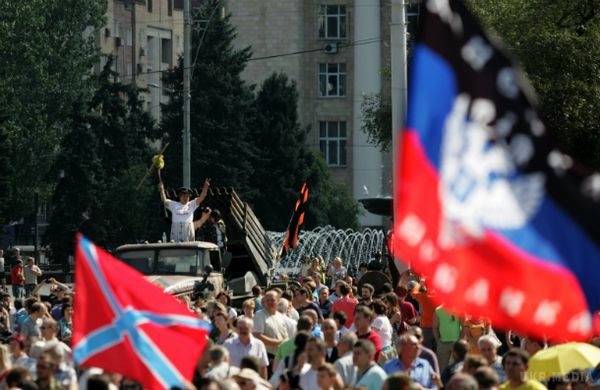 Як у Москві відкрилися і закрилися бари "ДНР" і "ЛНР". У Москві бізнесмен у 2014 році відкрив і закрив бари "ДНР" і "ЛНР"