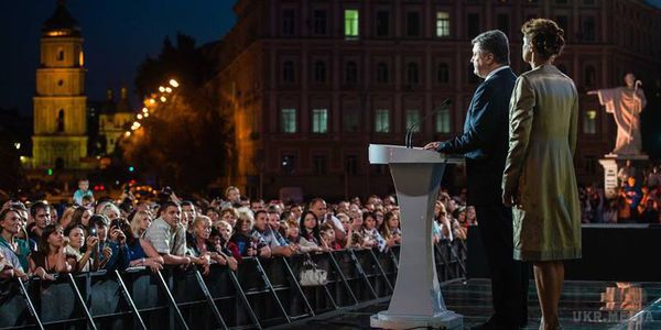 Ми, як і князь Володимир, обороняємося від орди зі сходу - Порошенко. Боротьба на сході України - це захист європейських цінностей від орди.