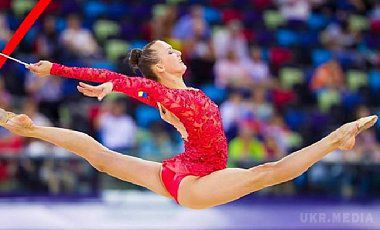 Українка виграла світове "золото" з художньої гімнастики. Ганна Різатдінова виграла дві медалі за день: золото зі стрічками і срібло з булавами