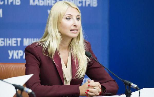 Комуністичні партії України  можуть допустити до виборів. В Міністерстві юстиції розповіли, за яких умов комуністичні партії зможуть брати участь у місцевих виборах. 