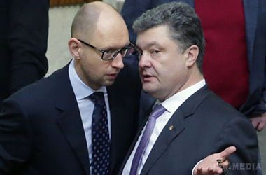  Як "перекроїти" Кабмін, Яценюк порадиться з Порошенком і коаліцією. Керівництво країни обговорить нову структуру уряду