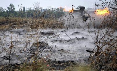  Бойовики ведуть вогонь з градів. Напруга в зоні АТО не спадає. Застосування систем залпового вогню спостерігалося в районі Водяного,Опитного, Пісків, Новоселівки, Богданівки. Також вогонь вівся з артилерії і мінометів