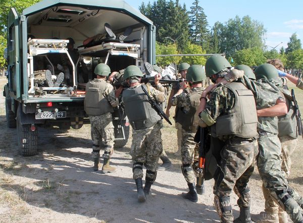 Карта АТО станом на 19 серпня. Ситуація на сході країни (карта АТО) станом на 12:00 19 серпня 2015 року за даними РНБО України.