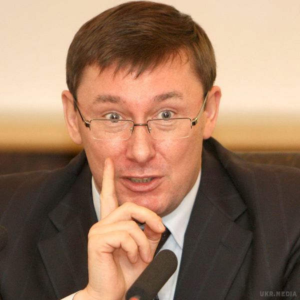 У Порошенка прокоментували відставку Шокіна. На не зручне останнім часом для БПП питання відповідав голова презедентської фракції у Раді.