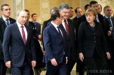 Як зміна Нормандського формату вплине на ситуацію? П'ять посередників замість двох – це не краще, а гірше. Проблема полягає не в форматі переговорів, а в тому, як домагатися виконання домовленостей, вважає Володимир Фесенко