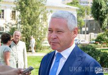Урочисте відкриття пам'ятника гетьману Сагайдачному. За словами заступника міського голови Ігоря Терехова, в 2008 році цей пам'ятник був встановлений в Севастополі, але після анексії Криму місцева влада демонтувала монумент і хотіла його утилізувати. За ініціативою мера Харкова Геннадія Кернеса були проведені переговори, і пам'ятник передали в Харків.