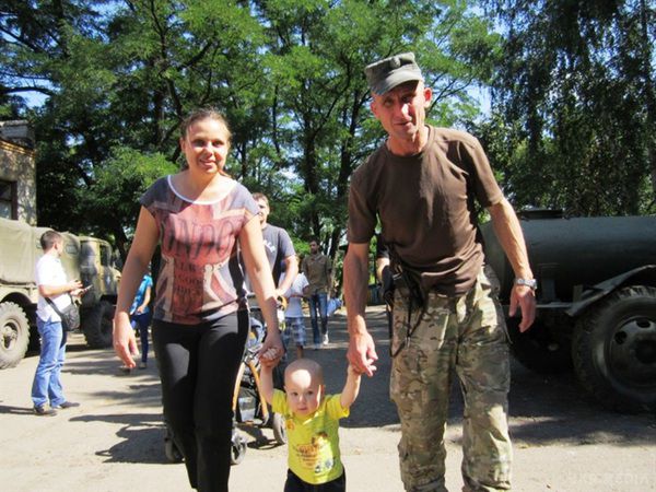 Карта АТО станом на 25 серпня. Ситуація на сході країни (карта АТО) станом на 12:00 25 серпня 2015 року за даними РНБО України.