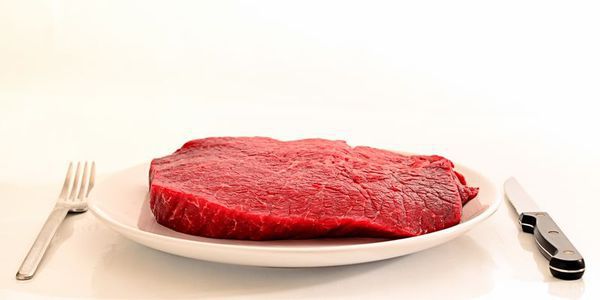 Сире м'ясо: корисно чи небезпечно?. Споживання сирого м'яса вже не є якоюсь екзотичною новинкою, в останні роки такі страви стають все популярнішими.