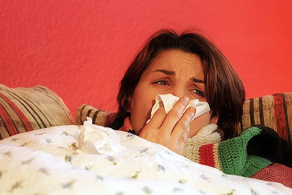 Названа головна причина застуди. Американські вчені проаналізували фактори, що призводять до простудних захворювань. Виявилося, що найбільший вплив на здоров'я і імунітет надає брак сну.