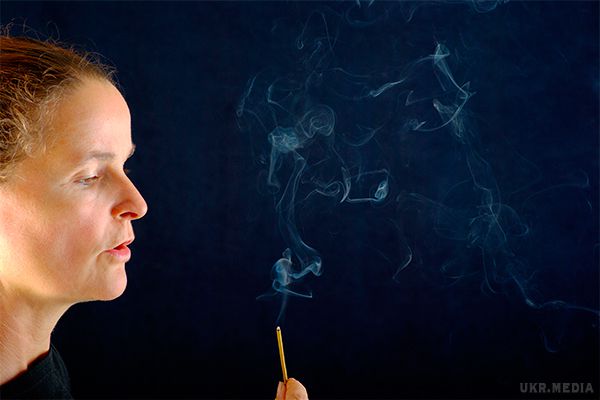 Чим пахне смерть. Британські вчені з'ясували, чим пахне смерть. Фахівці з університету Хаддерсфилда прийшли до висновку, що загибель супроводжує запах свіжоскошеної трави.
