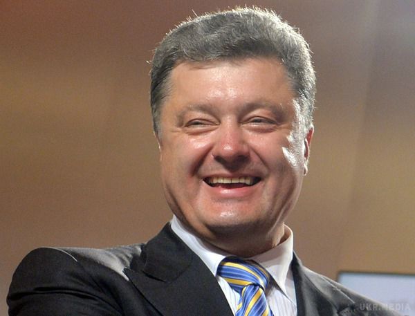 Порошенко сказав, коли проголосують за скасування недоторканності. Президент пообіцяв стимулювати депутатів, якщо вони будуть затягувати голосування щодо змін в Основний закон