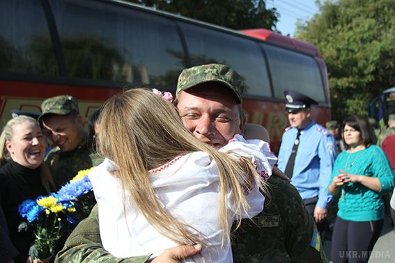 Карта АТО станом на 17 вересня. Ситуація на сході країни (карта АТО) станом на 12:00 17 вересня 2015 року за даними РНБО України.