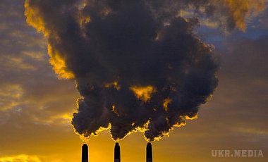 Забруднення атмосфери призводить до мільйонів смертей - вчені. Вчені з'ясували зв'язок між забрудненням повітря і передчасною смертю в різних куточках планети. Результати виявилися невтішними