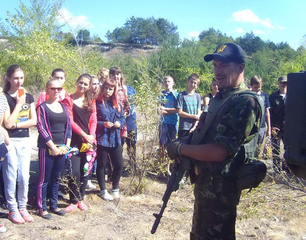 Карта АТО станом на 21 вересня. Ситуація на сході країни (карта АТО) станом на 12:00 21 вересня 2015 року за даними РНБО України.