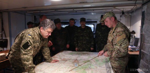 Порошенко назвав умову проведення виборів у Донбасі. Росія повинна вивести озброєних людей з цих територій