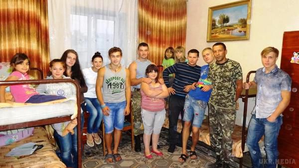 Карта АТО станом на 24 вересня. Ситуація на сході країни (карта АТО) станом на 12:00 24 вересня 2015 року за даними РНБО України.