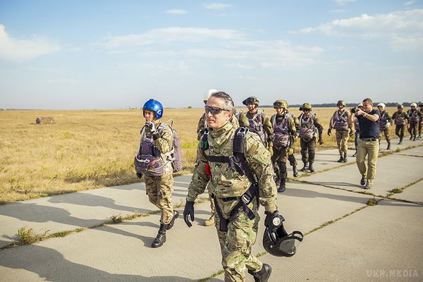 Карта АТО станом на 26 вересня. Ситуація на сході країни (карта АТО) станом на 12:00 26 вересня 2015 року за даними РНБО України.