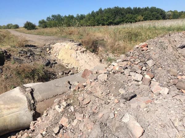 Карта АТО станом на 26 вересня. Ситуація на сході країни (карта АТО) станом на 12:00 26 вересня 2015 року за даними РНБО України.