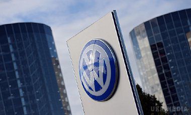 Швейцарія припинила продаж автомобілів концерну Volkswagen. Заборона буде діяти, поки влада не прояснять ситуацію з заниженням показників шкідливих викидів в атмосферу у деяких дизельних моделей
