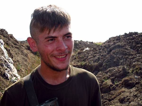 Карта АТО станом на 27 вересня. Ситуація на сході країни (карта АТО) станом на 12:00 27 вересня 2015 року за даними РНБО України.