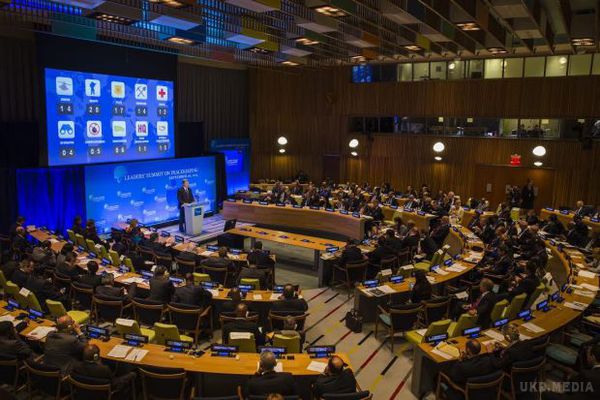 Порошенко заявив про необхідність реформувати ООН. Під час виступу на Саміті з питань миротворчості Президент України Петро Порошенко зазначив, що задля збереження миру та зміцнення діяльності ООН необхідно провести її реформування.