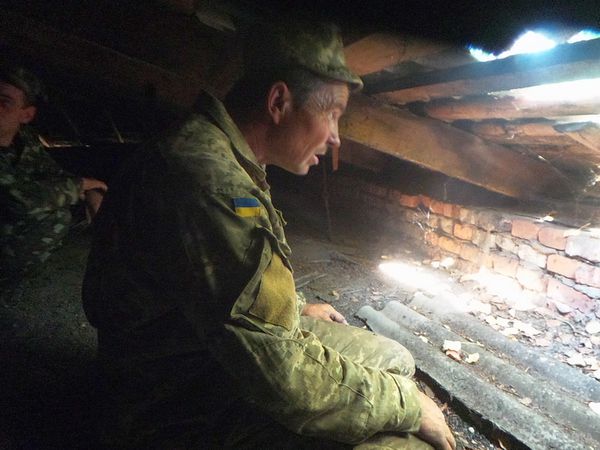 Карта АТО станом на 4 жовтня. Ситуація на сході країни (карта АТО) станом на 12:00 4 жовтня 2015 року за даними РНБО України.