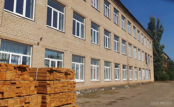 Карта АТО станом на 4 жовтня. Ситуація на сході країни (карта АТО) станом на 12:00 4 жовтня 2015 року за даними РНБО України.