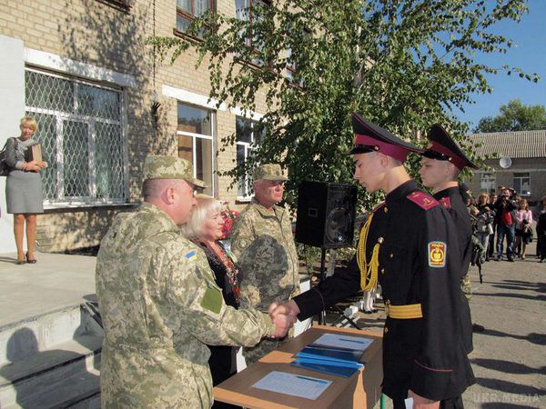 Карта АТО станом на 4 жовтня. Ситуація на сході країни (карта АТО) станом на 12:00 4 жовтня 2015 року за даними РНБО України.