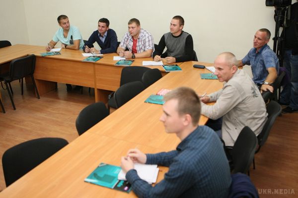 Карта АТО станом на 4 жовтня. Ситуація на сході країни (карта АТО) станом на 12:00 4 жовтня 2015 року за даними РНБО України.