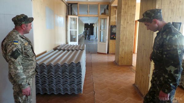 Карта АТО станом на 4 жовтня. Ситуація на сході країни (карта АТО) станом на 12:00 4 жовтня 2015 року за даними РНБО України.