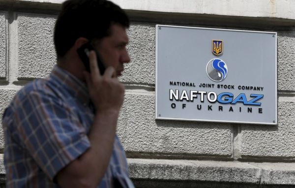 Юристи для суду з "Газпромом" обійдуться "Нафтогазу" в 2,5 мільйона євро. «Нафтогаз» найняв компанію Wikborg, Rein & Co ще в 2014 році для захисту своїх інтересів у Стокгольмському арбітражі