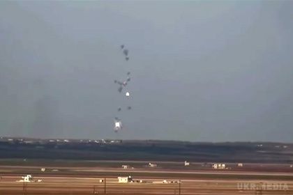 Експерти розповіли про застосування російськими ВКЗ «розумних» касетних бомб. Повітряно-космічні сили (ВКЗ) Росії застосовують у Сирії бомбові касети.