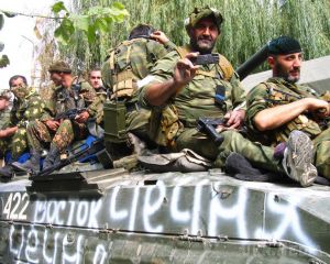 Агенти ФСБ почали роззброювати бандформування Восток. ФСБ роззброює банду Восток у Донецьку