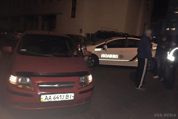Таксист напав на журналістку. Журналістка Hromadske.TV Христина Бондаренко написала в соцмережах про напад на неї таксистом. 