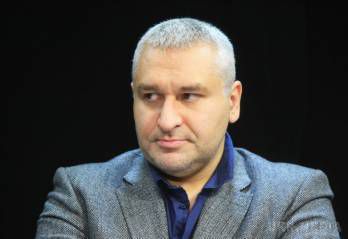 Сестрі Надії Савченко заборонили в'їзд у Росію до 2020 року, а сама обвинувачена тепер позбавлена права на захист. Адвокат української льотчиці Надії Савченко Марк Фейгін заявив, що сестрі його підзахисної – Вірі заборонили в'їзд у Росію до 2020 року.
