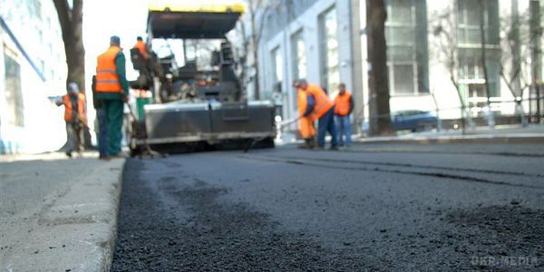  До 10 листопада  відремонтують дорогу від Харкова до Луганщини. Зруйнована ділянка дороги Чугуїв-Мілове, яка з'єднує Харківську і Луганську області, буде відремонтовано до 10 листопада.