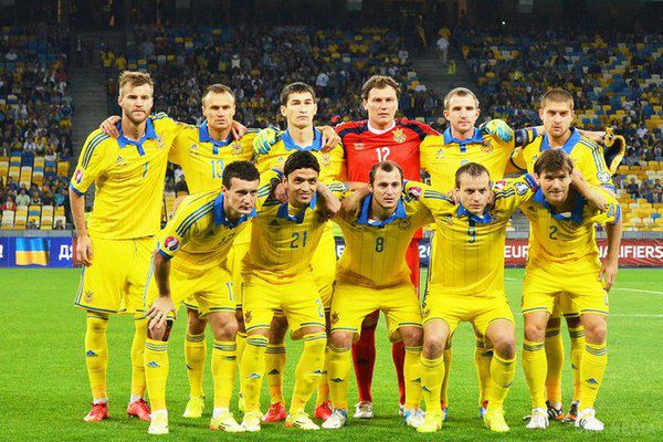 Євро-2016. Україна зіграє у плей-офф зі Словенією. У Ньоні відбулося жеребкування стикових матчів відбору чемпіонату Європи 2016 року у Франції.