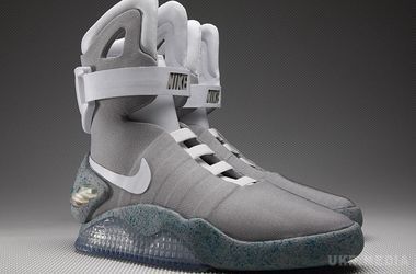 Одне з пророцтв фільму "Назад у майбутнє-2" стало реальністю (фото). Nike створив кросівки, які самі зашнуровуються