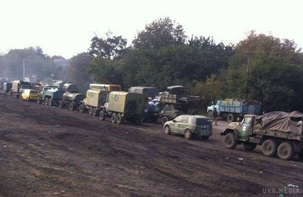  На Донбас повертається батальйон "Айдар" (фото). Бійці батальйону ЗСУ "Айдар" знову повертаються у зону проведення спецоперації на Донбасі.