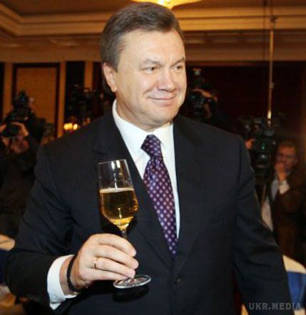 Янукович святкує нову перемогу над Україною і її бездарною Генпрокуратурою. Європейський суд загальної юрисдикції зобов&#39;язав Україну оплатити юридичні витрати колишнього президента Віктора Януковича на оскарження спроби Києва приєднатися до справи про скасування санкцій
