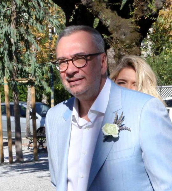 Віра Брежнєва вийшла заміж за Костянтина Меладзе – ЗМІ (фотофакти). Пара обмінялася клятвами вічної любові в Італії, в прекрасній Тоскані.