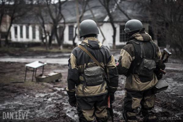 Бойовики в Донбасі бояться, що Росія їх покинула – The Guardian. Один з ватажків розповів, що чим Москва погрожує проросійським терористам за зрив перемир'я.