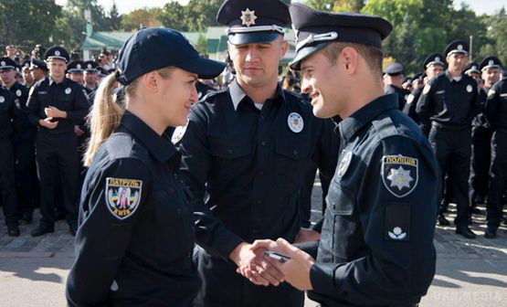 Харків. Патрульну поліцію очолила жінка .  Новим начальником Управління патрульної поліції Харкова стала жінка.