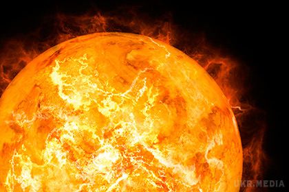 Фізики нагріли речовину до температури Сонця за 20 квадрилліонних секунди. Фізики з лондонського Імперського коледжу навчилися з допомогою лазера нагрівати речовину до температури, що перевищує температуру ядра Сонця, всього за 20 фемтосекунд (квадрилліонних частини секунди).