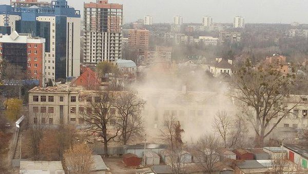 У центрі Харкова підірвали школу (фото). Вчора, 18 листопада, в центрі Харкова гриміли вибухи.