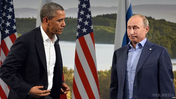 Обама натякнув Путіну, що питання України пора закривати - журналіст. Президент США Барак Обама надіслав президенту Росії Володимиру Путіну натяк на необхідність завершення ініційованого Кремлем збройного конфлікту на сході України, продовживши санкції відносно РФ.
