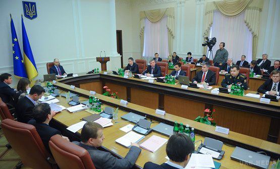 Міністри, яким не загрожує відставка.  В українському уряді є лише 4-5 міністрів, які можуть відзвітувати за системну роботу протягом останнього року.