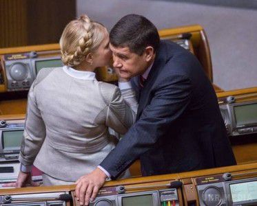 Тимошенко готує податковий майдан. Обдуривши з низькими тарифами пенсіонерів, «Батьківщина» вирішила «знизити» ще й податки для бізнесу.