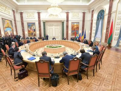 Про що Росія, Україна і ОБСЄ в Мінську домовилися. У Мінську сьогодні відбулося засідання Тристоронньої контактної групи з питання врегулювання конфлікту на Донбасі. 